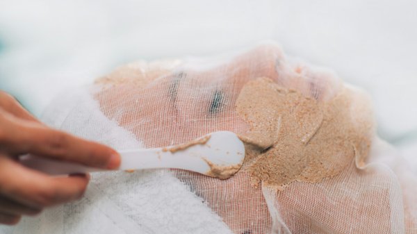 Acide hyaluronique hiver : boostez l'hydratation et l'élasticité